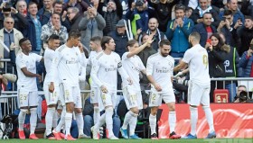 西甲焦点战：贝蒂斯对皇家社会，关键球员对决决定走向