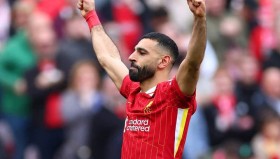 1-0！95分钟绝杀 英超11.2亿豪门11打10险胜升班马 全胜守住榜首